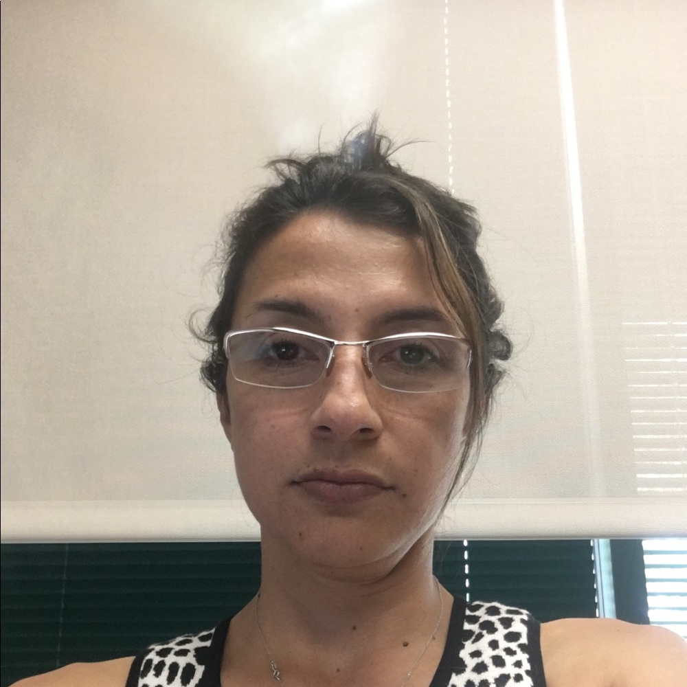 Meet your Posher, Sandra